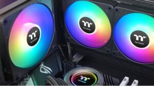 Thermaltake、反転ブレード設計のARGBケースファンを発売